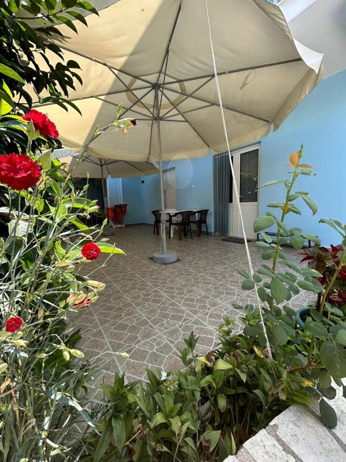 Garden Holiday Studios Химар Екстериор снимка